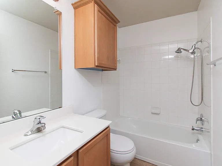 6300 Clear Brook Dr — Photo 16