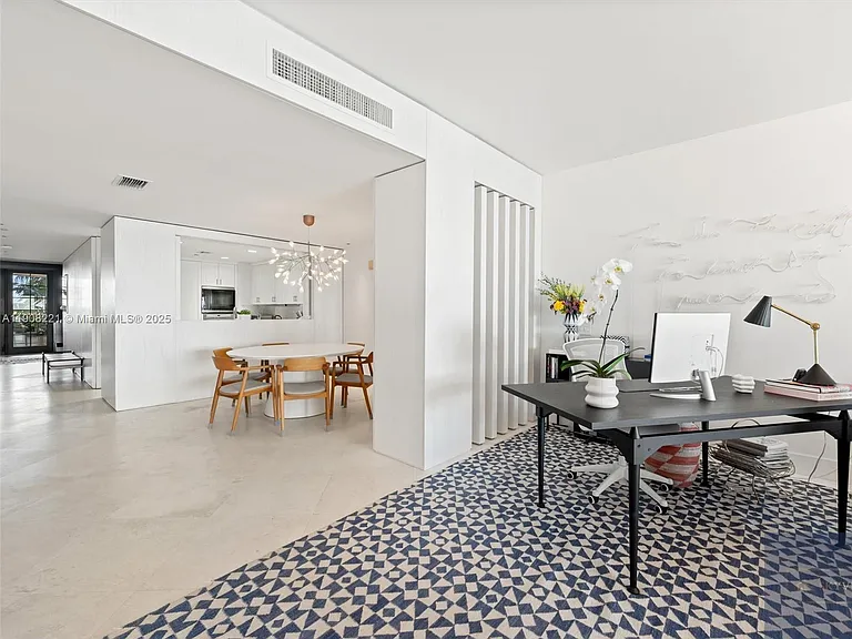 5142 Fisher Island Dr #5142 — Photo 10