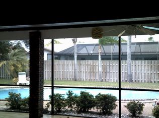 7821 SW 180th Ter, Palmetto Bay, FL 33157