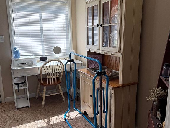 5th image of 37042 Carswell Ct
