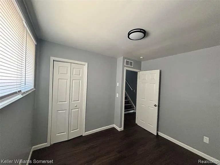8145 Lozier Ave — Photo 12