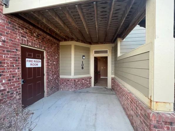 2445 Windrow Dr, Fort Collins, CO