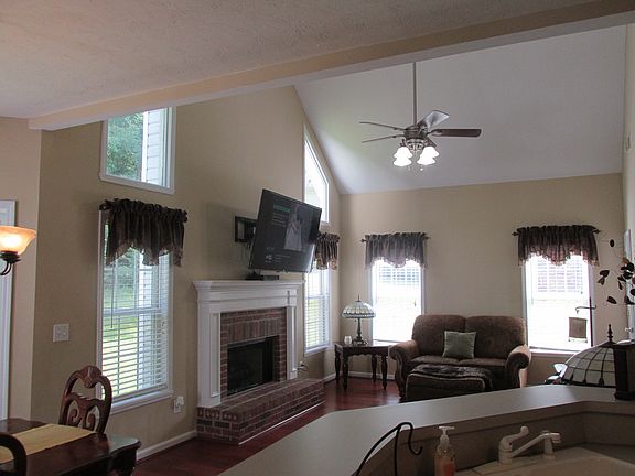 2nd image of 5329 Fernbrook Falls Ct
