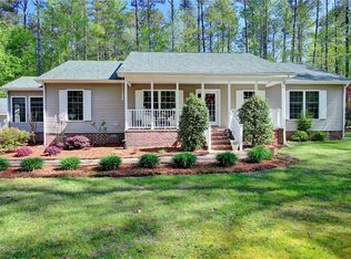 3087 Lewis B Puller Memorial Hwy, Saluda, VA 23149