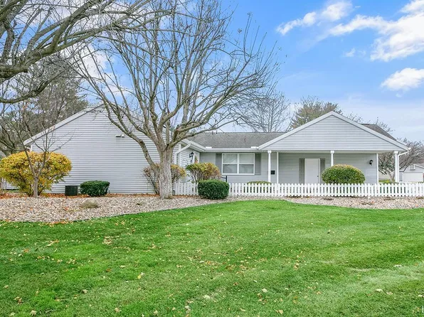 1650 Woodfield Ct, Elkhart, IN 46514