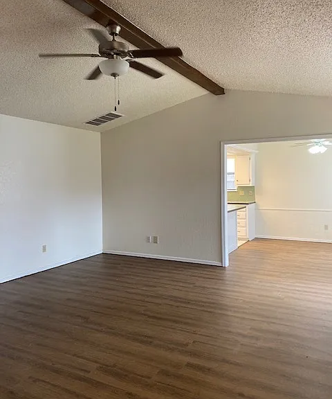 2100 Castle Rock — Photo 6