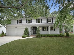 1595 Mozart Dr, Westlake, OH