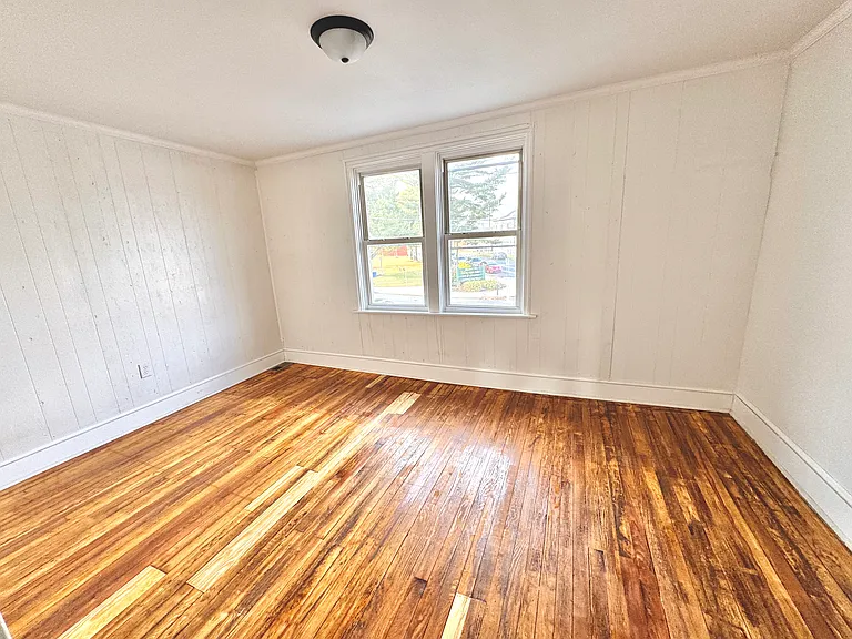 760 Hamilton St — Photo 9