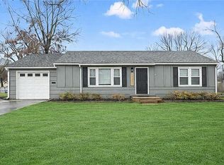 8925 Hardy St, Overland Park, KS 66212