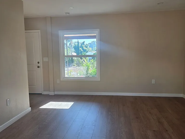 6030 Colonial Dr — Photo 7