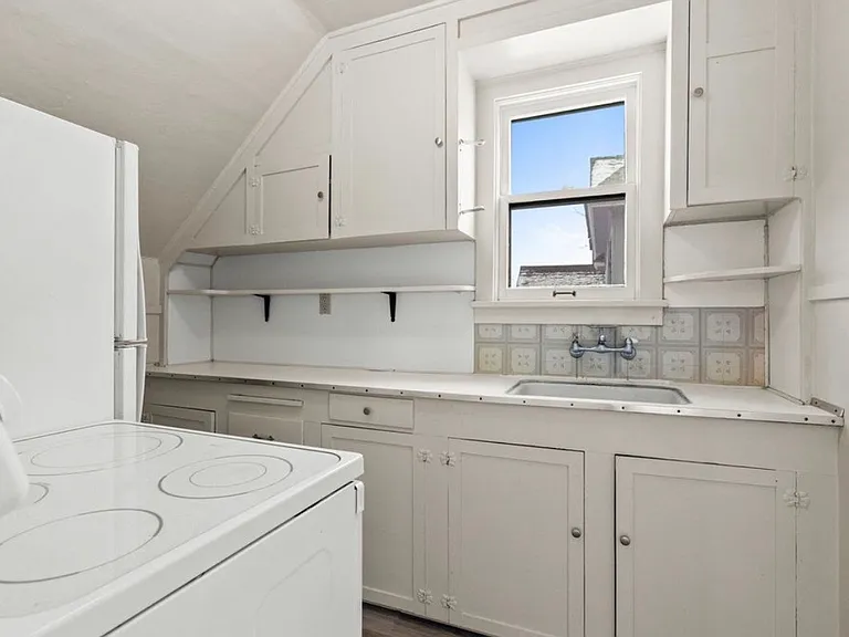1027 W Maxwell Ave #2 — Photo 10