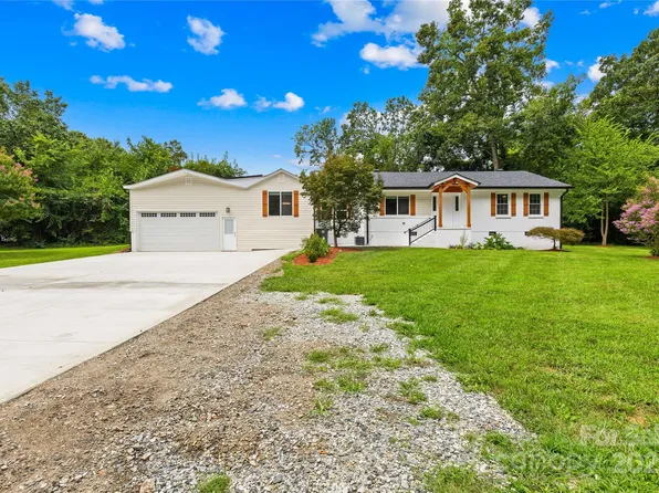 110 Par Dr, Salisbury, NC 28147