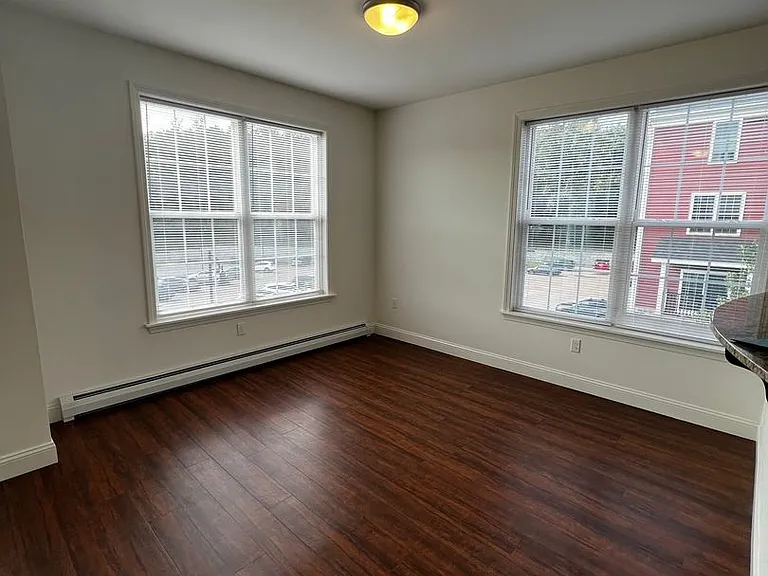 147 Bayberry Cir — Photo 19
