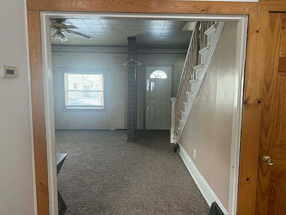 3rd image of 229 Gertrude St