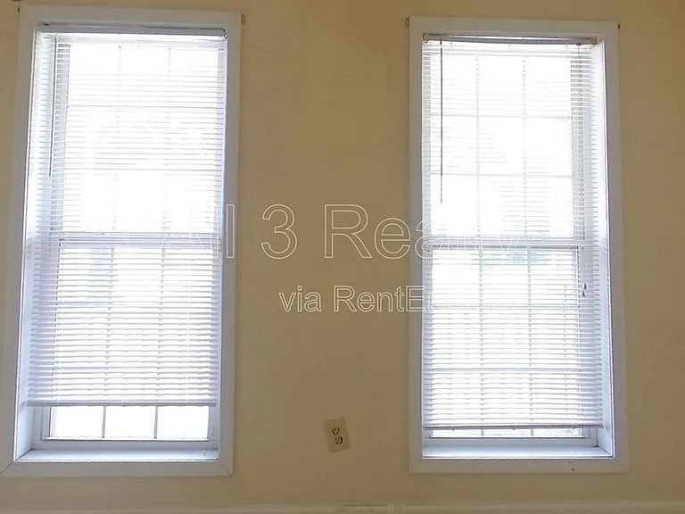 133 Harbour Lake Dr — Photo 10