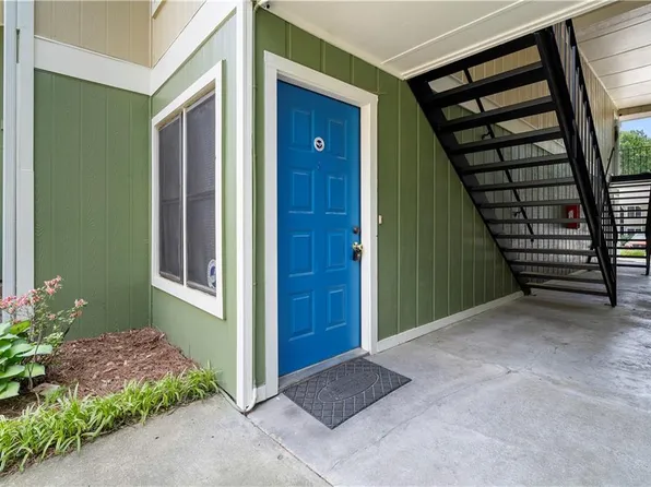1346 Branch Dr, Tucker, GA 30084