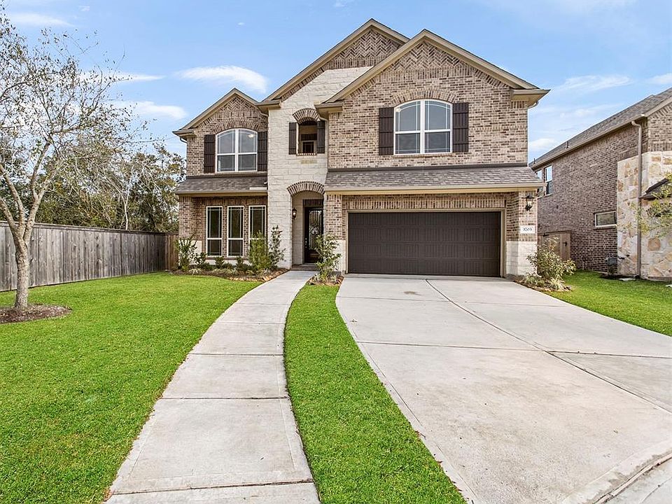 1st image of 3703 Parkcrest Ct