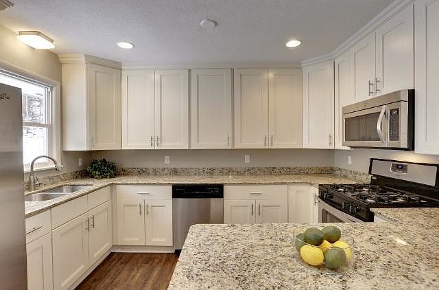 New countertops, cabinetry and appliances in Feb 2015