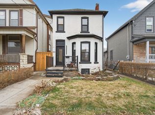212 Gibson Ave, Hamilton, ON L8L 6K1