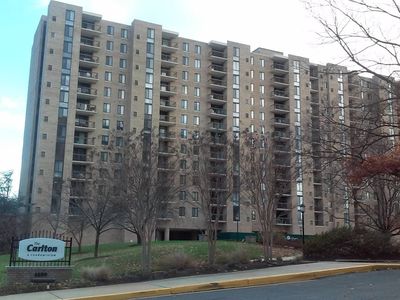 4600 S Four Mile Run Dr APT 409, Arlington, VA, 22204