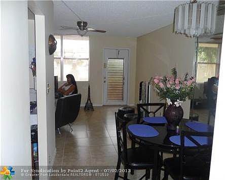 5th image of 9121 Sunrise Lakes Blvd APT 116