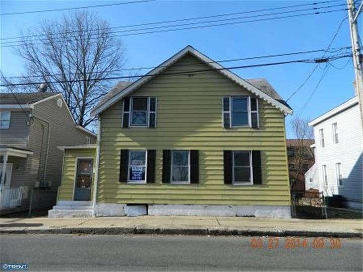 2nd image of 153 Rogers Ave