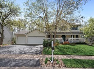 8949 Zanzibar Ln N, Maple Grove, MN 55311