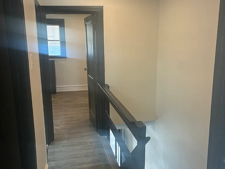 1541 S Corlies St — Photo 9