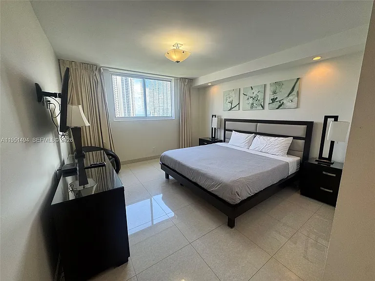 19370 Collins Ave #1427 — Photo 26