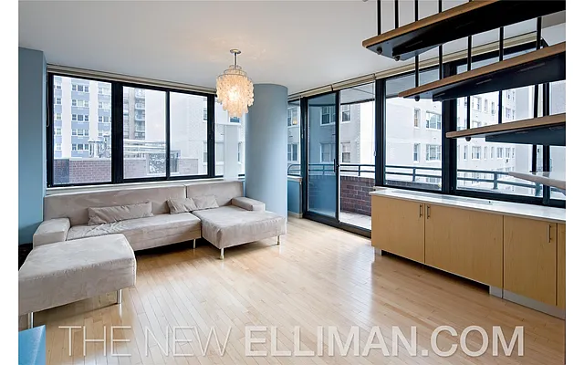Rented by Douglas Elliman | media 16