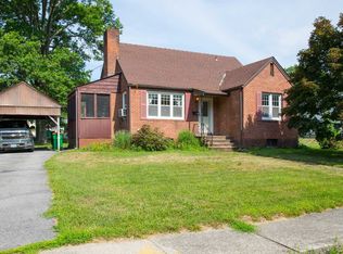 103 N Walnut St, Beacon, NY 12508