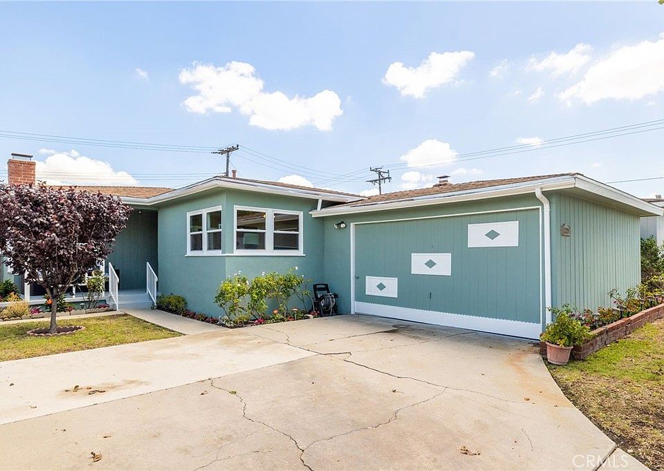 1st image of 16714 Cranbrook Ave