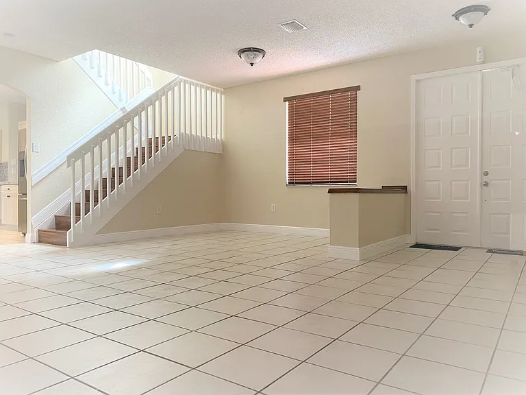14300 SW 159th Pl — Photo 13