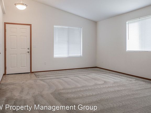 4th image of 7028 100th St NE Unit B