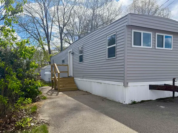 16 Polly Ann MHP Park, Dover, NH 03820
