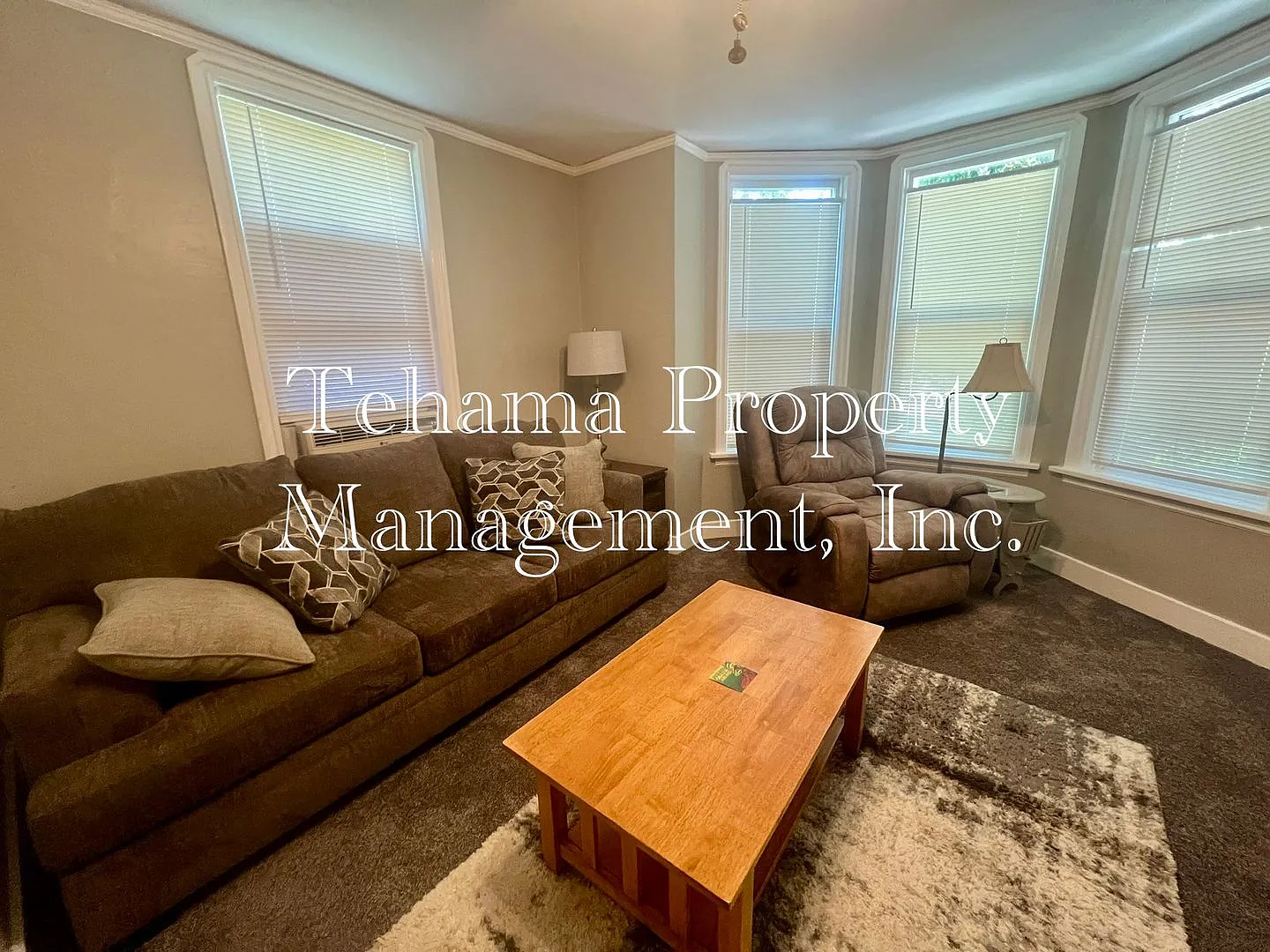 1051 Washington Street — Photo 3