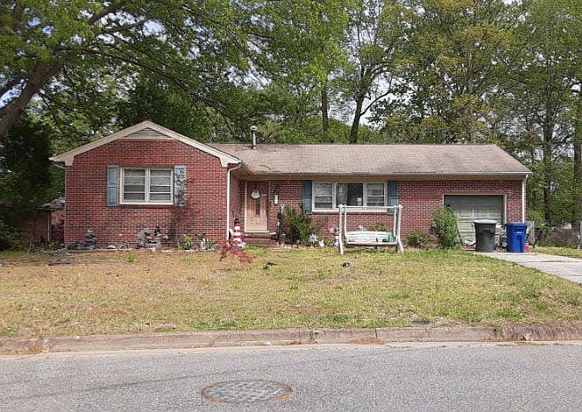 1st image of 888 Lacon Dr