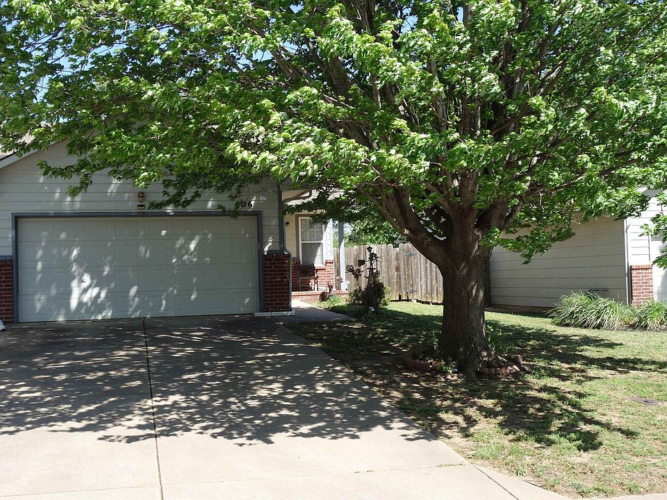 1st image of 406 N Zachary Dr