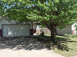406 N Zachary Dr, Derby, KS 67037