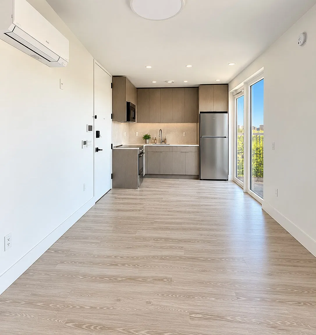 706 East 32nd Street — Photo 2