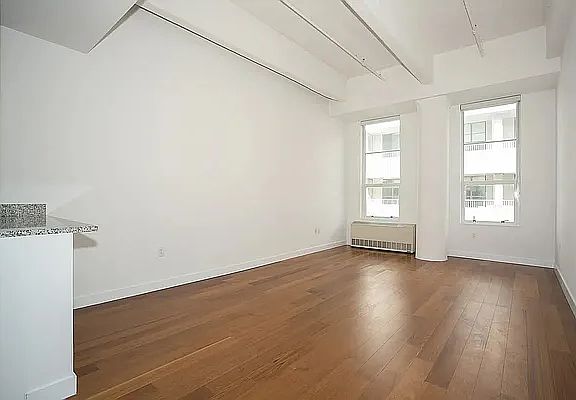 4th image of 184 Kent Ave APT B602