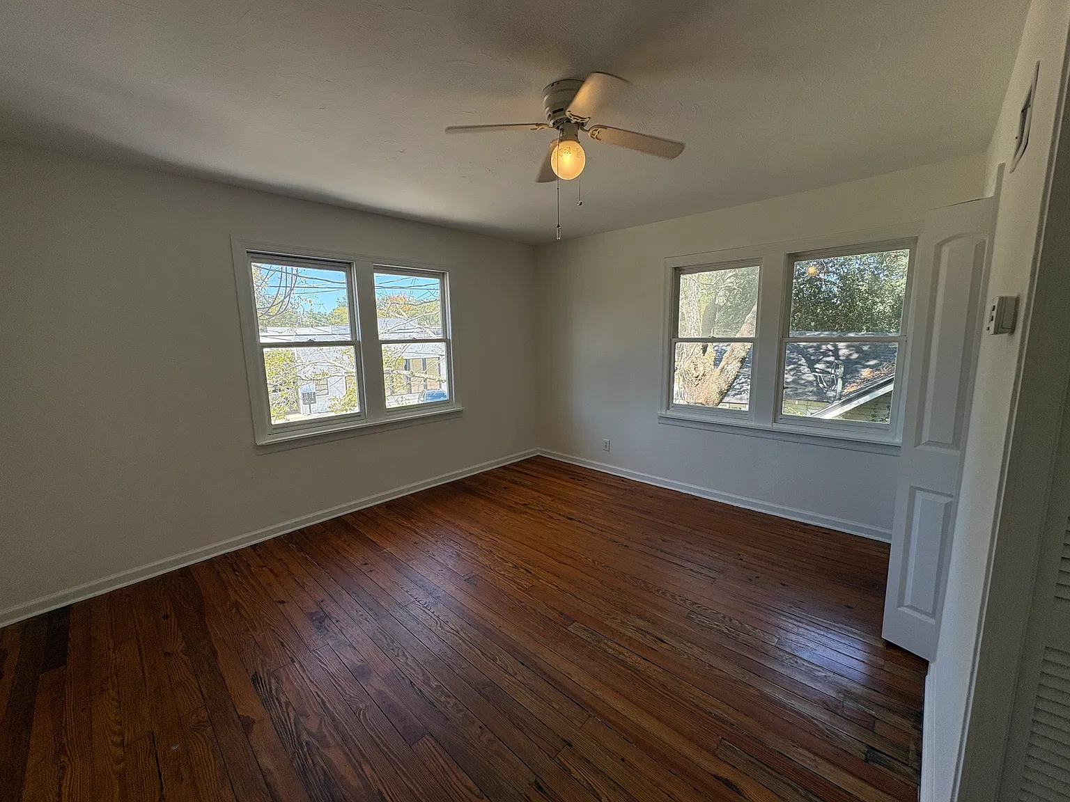 2 bed, 900 sqft, $1,250 — Photo 3