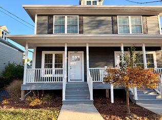 107 Minnie St, Crystal Lake, IL 60014