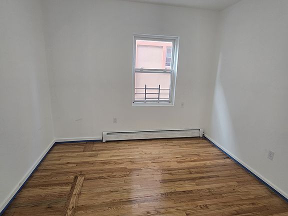 4th image of 182-41 89th Ave Floor 1