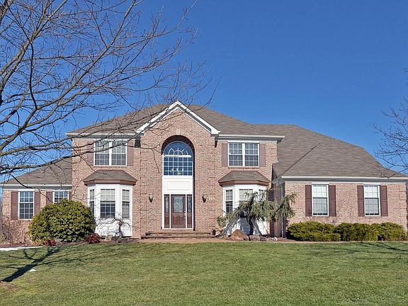 5th image of 148 Newington Ln