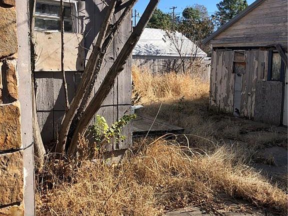 3rd image of 1204 SW 53rd St