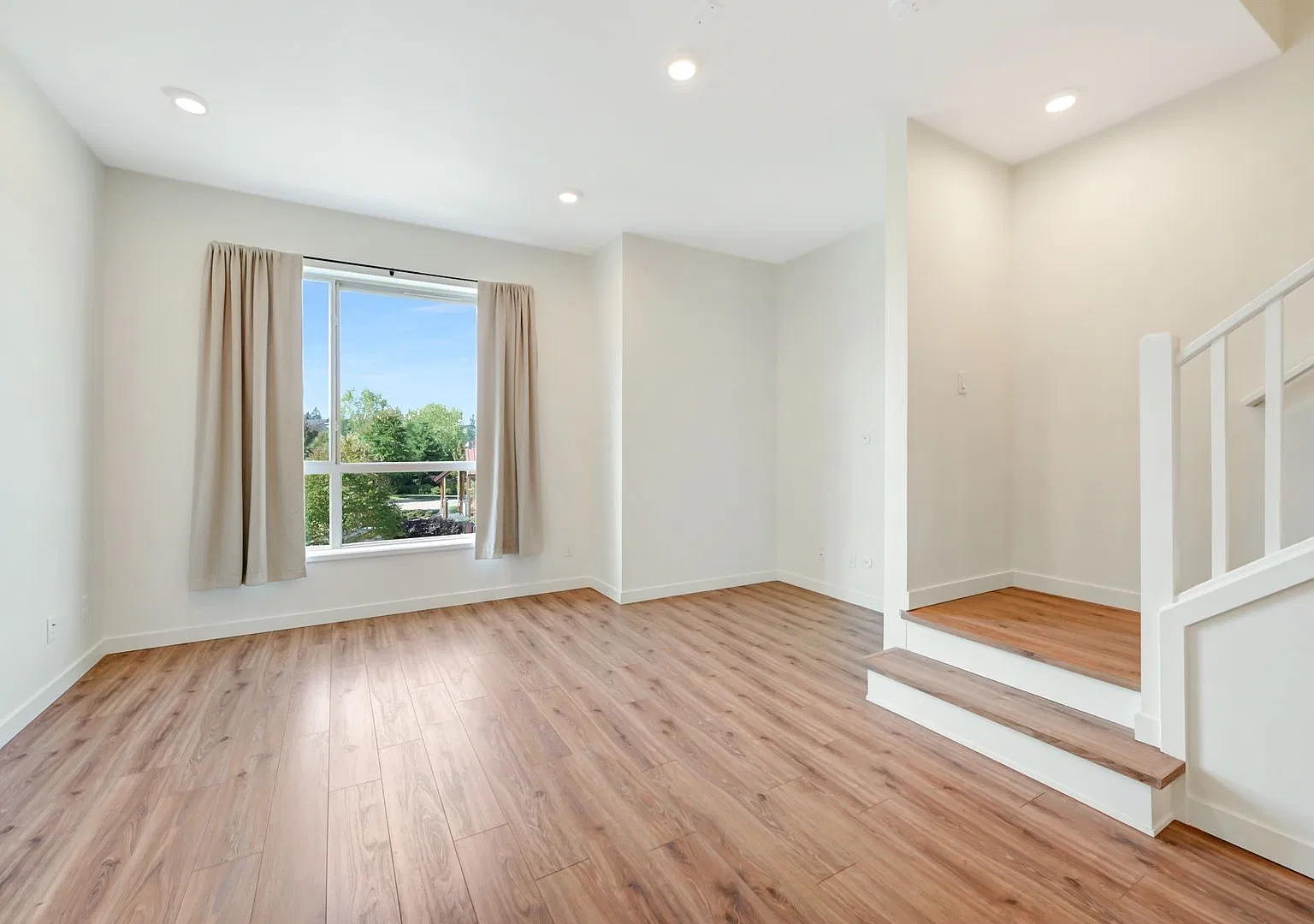 Nest Nook Homes, LLC - 32730 Hemlock Ave SE — Photo 2