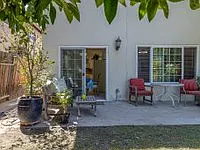 5908 Stockdale Hwy #1 — Photo 9