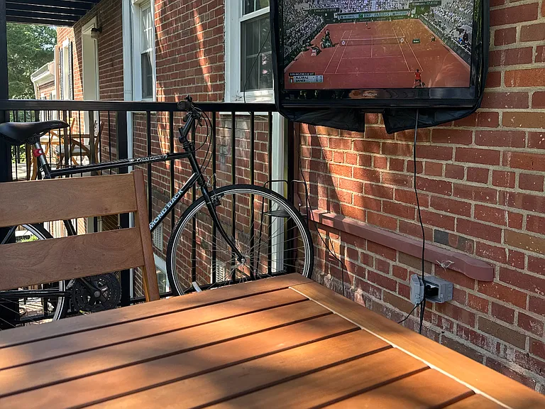 2919 S Buchanan St #B1 — Photo 10