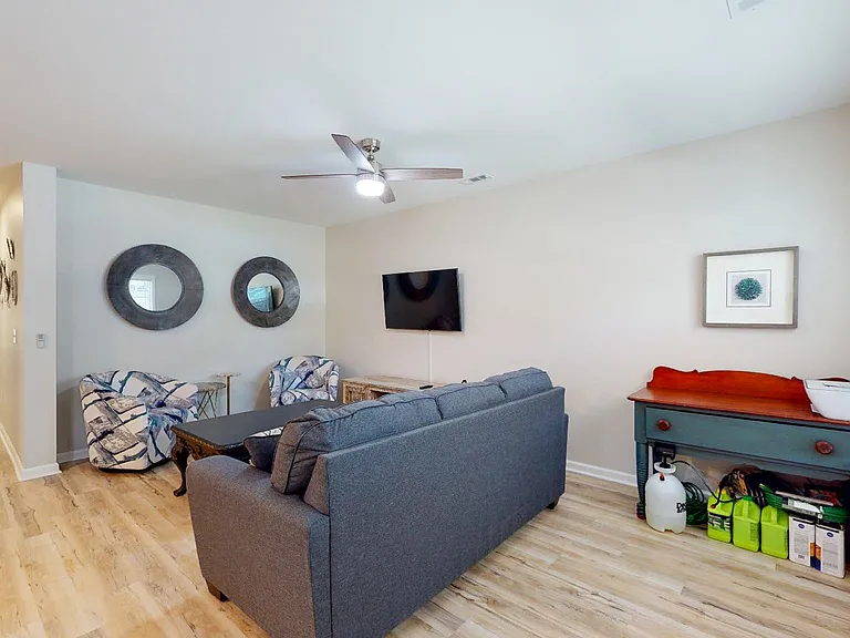 511 S 10th St #1 — Photo 6